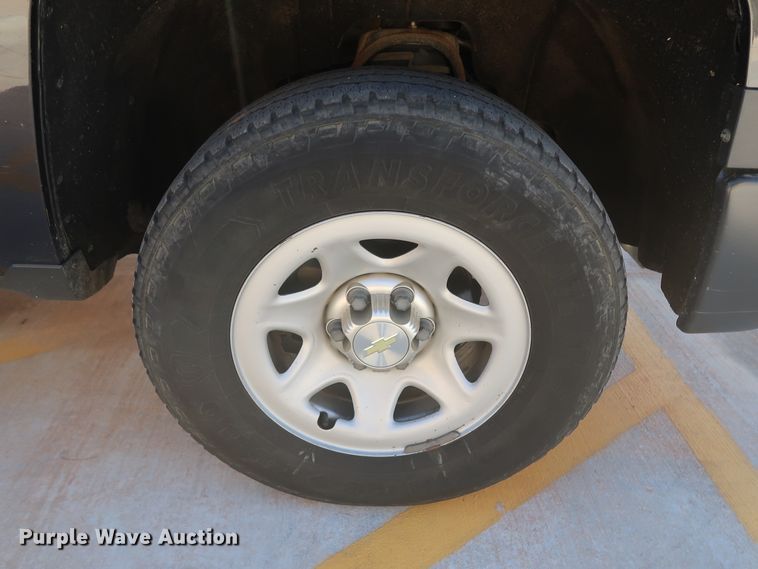 image for item DH3648 2015 Chevrolet Silverado 1500 Double Cab pickup truck