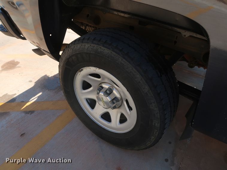 image for item DH3648 2015 Chevrolet Silverado 1500 Double Cab pickup truck