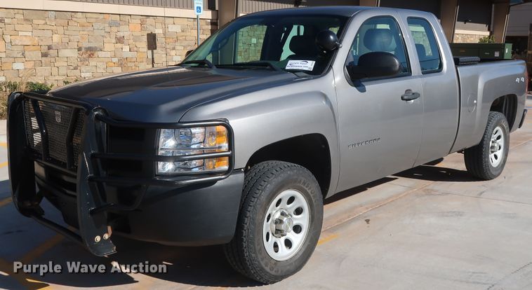 image for item DH3649 2012 Chevrolet Silverado 1500 Ext. Cab pickup truck