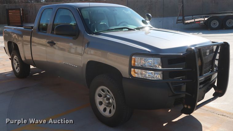 image for item DH3649 2012 Chevrolet Silverado 1500 Ext. Cab pickup truck