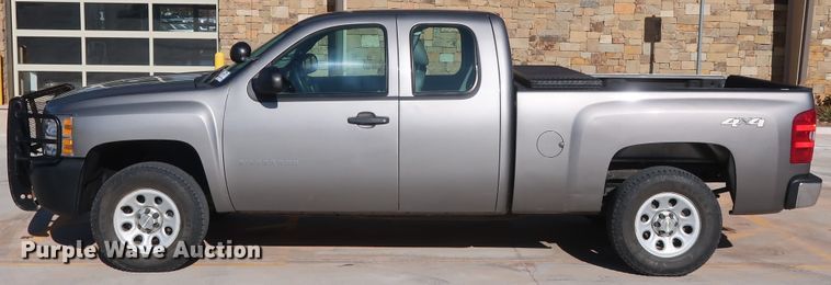 image for item DH3649 2012 Chevrolet Silverado 1500 Ext. Cab pickup truck