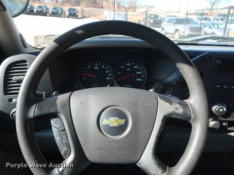 image for item DH3649 2012 Chevrolet Silverado 1500 Ext. Cab pickup truck