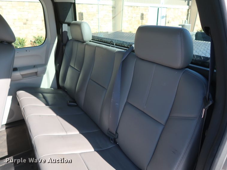 image for item DH3649 2012 Chevrolet Silverado 1500 Ext. Cab pickup truck