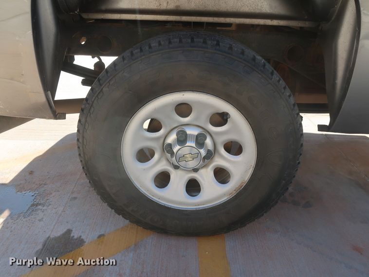 image for item DH3649 2012 Chevrolet Silverado 1500 Ext. Cab pickup truck