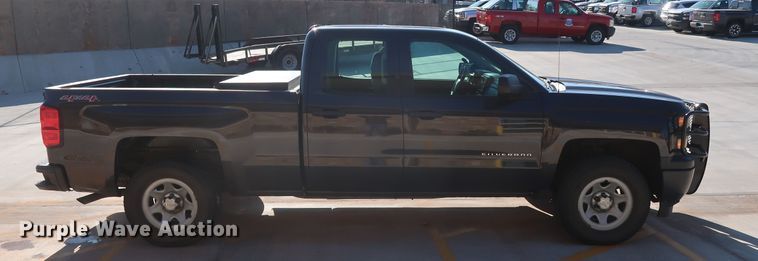 image for item DH3650 2015 Chevrolet Silverado 1500 Double Cab pickup truck