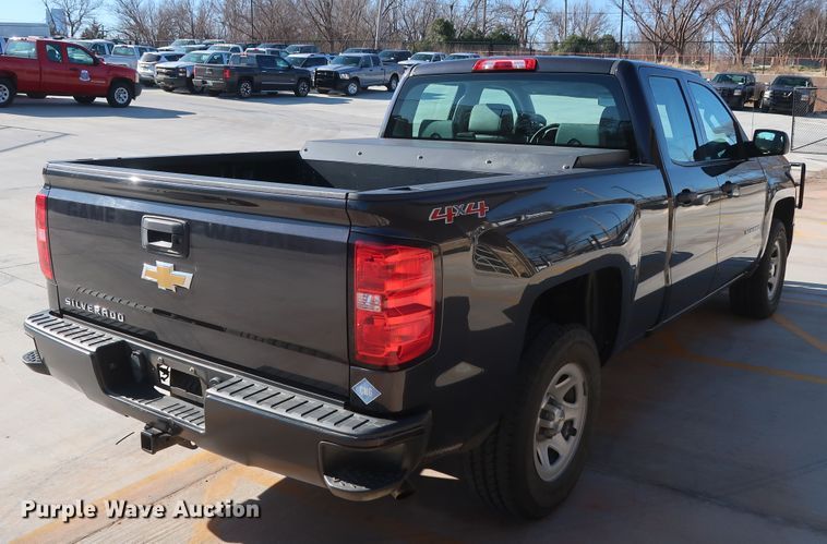 image for item DH3650 2015 Chevrolet Silverado 1500 Double Cab pickup truck