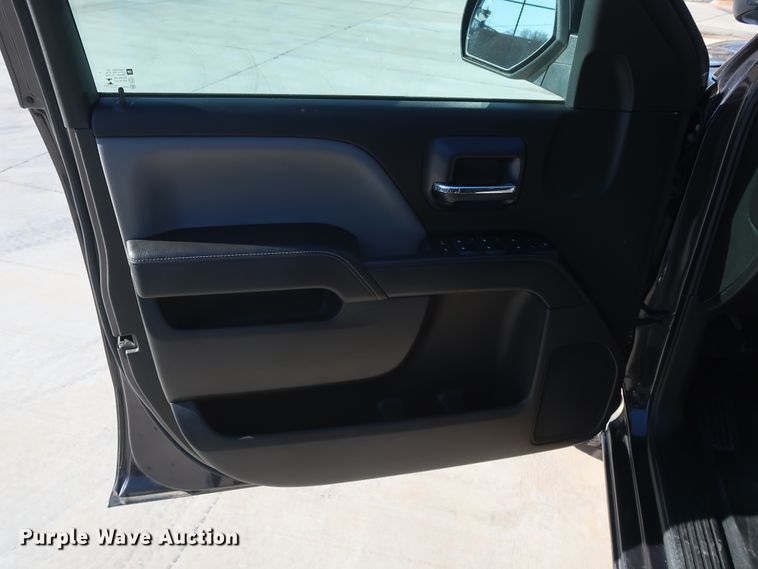 image for item DH3650 2015 Chevrolet Silverado 1500 Double Cab pickup truck