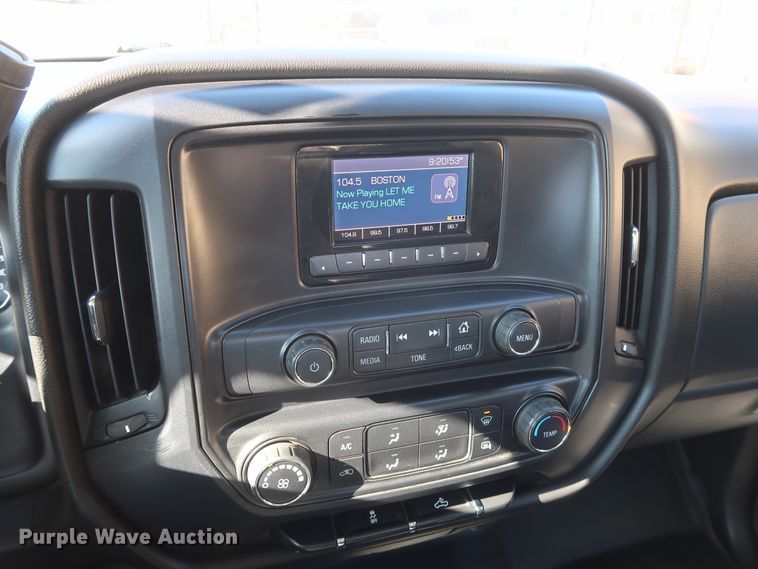 image for item DH3650 2015 Chevrolet Silverado 1500 Double Cab pickup truck