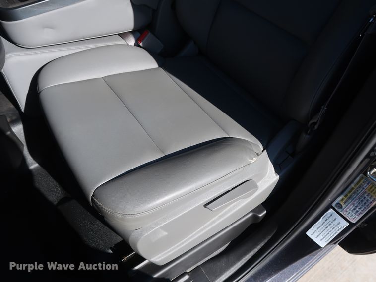 image for item DH3650 2015 Chevrolet Silverado 1500 Double Cab pickup truck