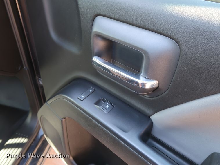 image for item DH3650 2015 Chevrolet Silverado 1500 Double Cab pickup truck