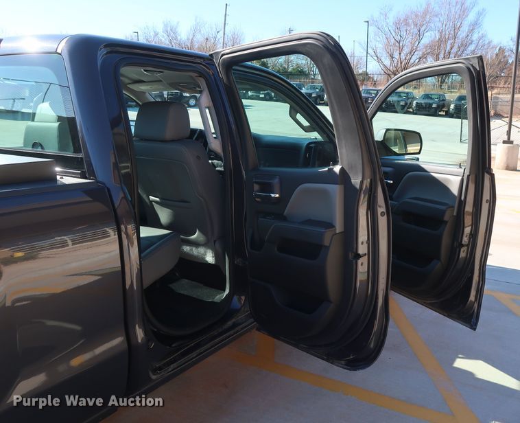 image for item DH3650 2015 Chevrolet Silverado 1500 Double Cab pickup truck