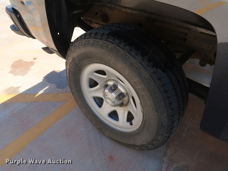 image for item DH3650 2015 Chevrolet Silverado 1500 Double Cab pickup truck