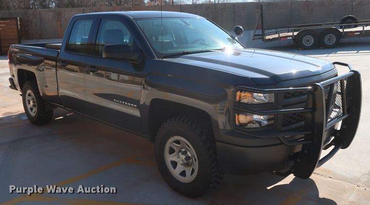 image for item DH3651 2015 Chevrolet Silverado 1500 Double Cab pickup truck