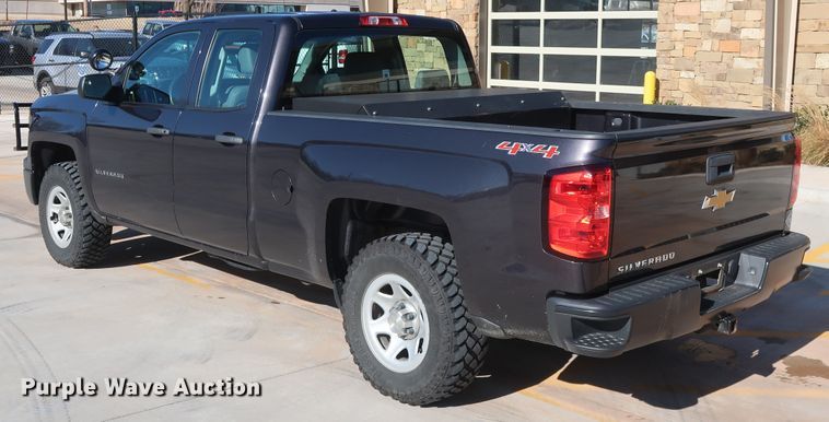 image for item DH3651 2015 Chevrolet Silverado 1500 Double Cab pickup truck