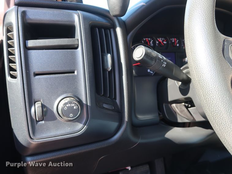 image for item DH3651 2015 Chevrolet Silverado 1500 Double Cab pickup truck