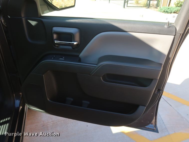 image for item DH3651 2015 Chevrolet Silverado 1500 Double Cab pickup truck