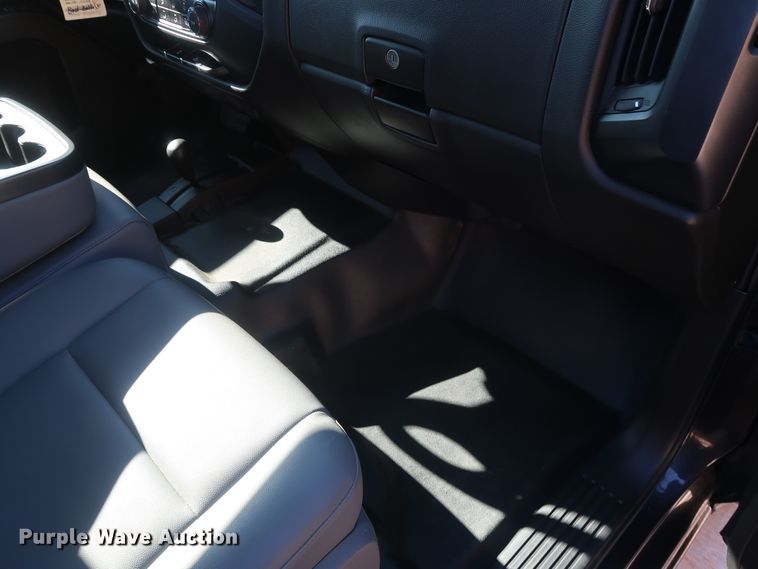 image for item DH3651 2015 Chevrolet Silverado 1500 Double Cab pickup truck