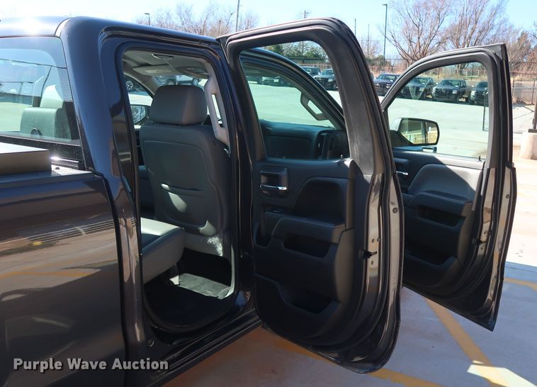 image for item DH3651 2015 Chevrolet Silverado 1500 Double Cab pickup truck