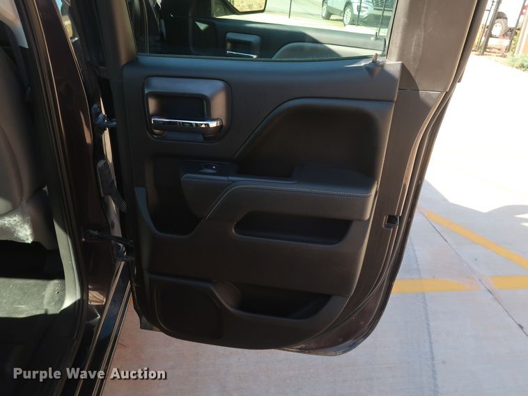 image for item DH3651 2015 Chevrolet Silverado 1500 Double Cab pickup truck