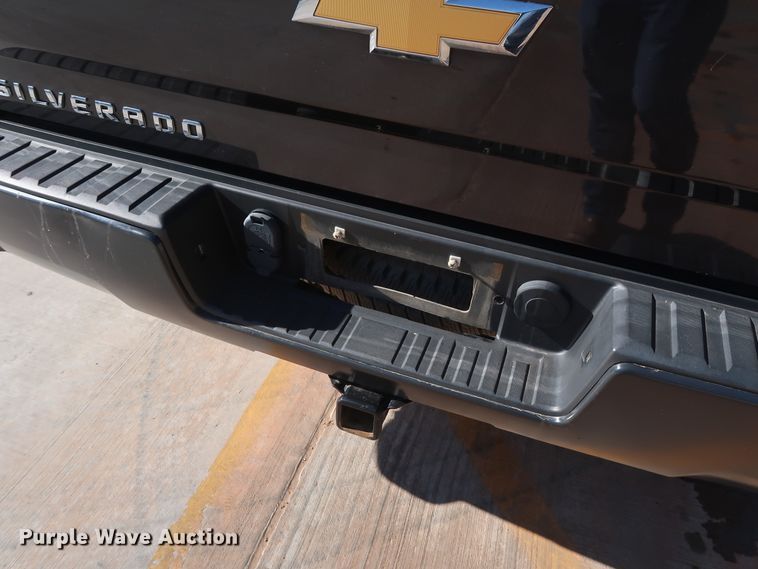 image for item DH3651 2015 Chevrolet Silverado 1500 Double Cab pickup truck