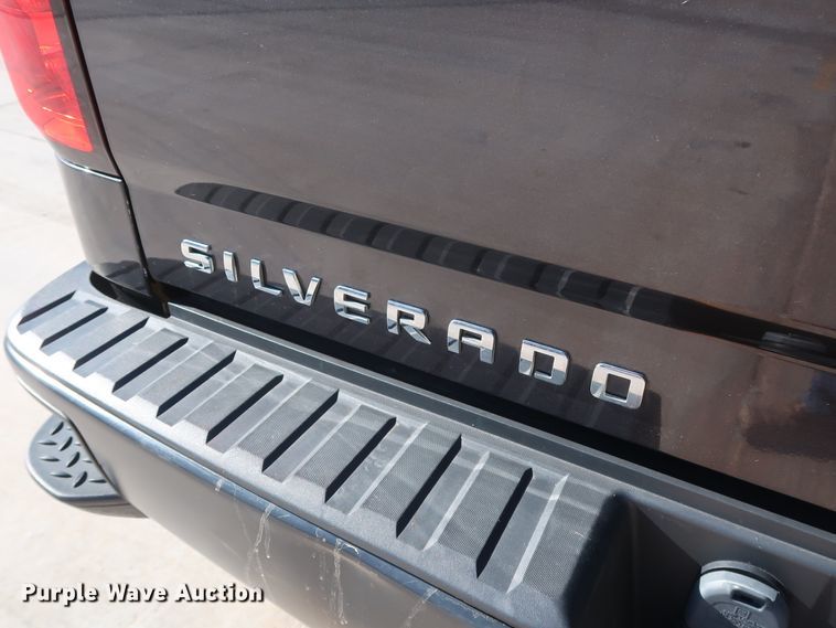 image for item DH3651 2015 Chevrolet Silverado 1500 Double Cab pickup truck