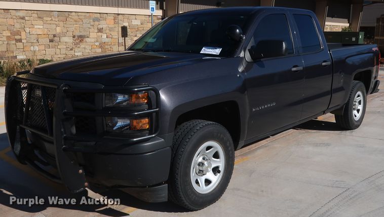 image for item DH3652 2015 Chevrolet Silverado 1500 Double Cab pickup truck