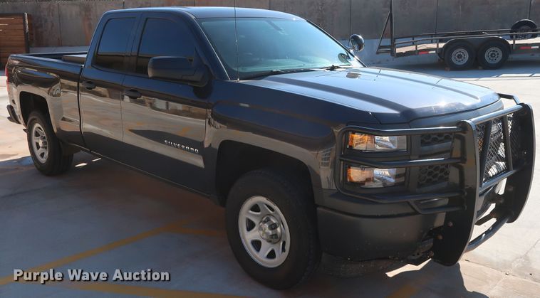 image for item DH3652 2015 Chevrolet Silverado 1500 Double Cab pickup truck