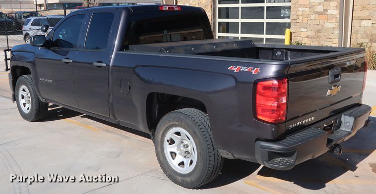 image for item DH3652 2015 Chevrolet Silverado 1500 Double Cab pickup truck