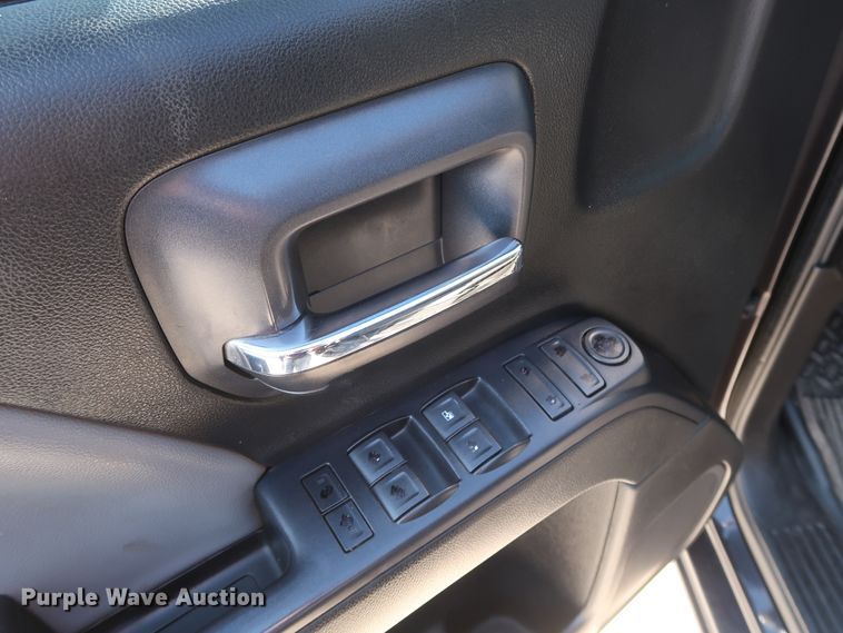 image for item DH3652 2015 Chevrolet Silverado 1500 Double Cab pickup truck