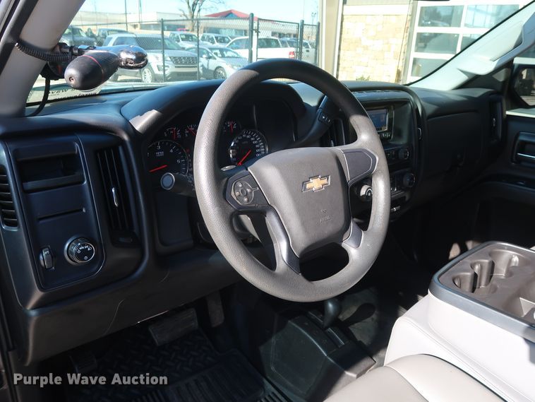 image for item DH3652 2015 Chevrolet Silverado 1500 Double Cab pickup truck