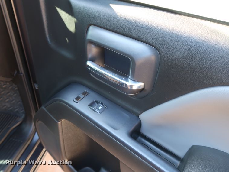 image for item DH3652 2015 Chevrolet Silverado 1500 Double Cab pickup truck