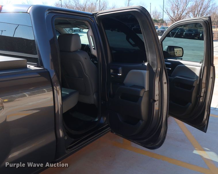 image for item DH3652 2015 Chevrolet Silverado 1500 Double Cab pickup truck