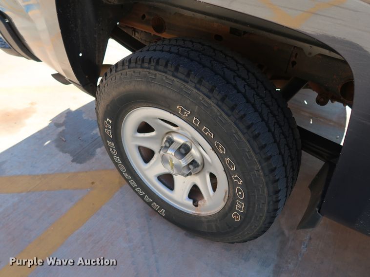 image for item DH3652 2015 Chevrolet Silverado 1500 Double Cab pickup truck