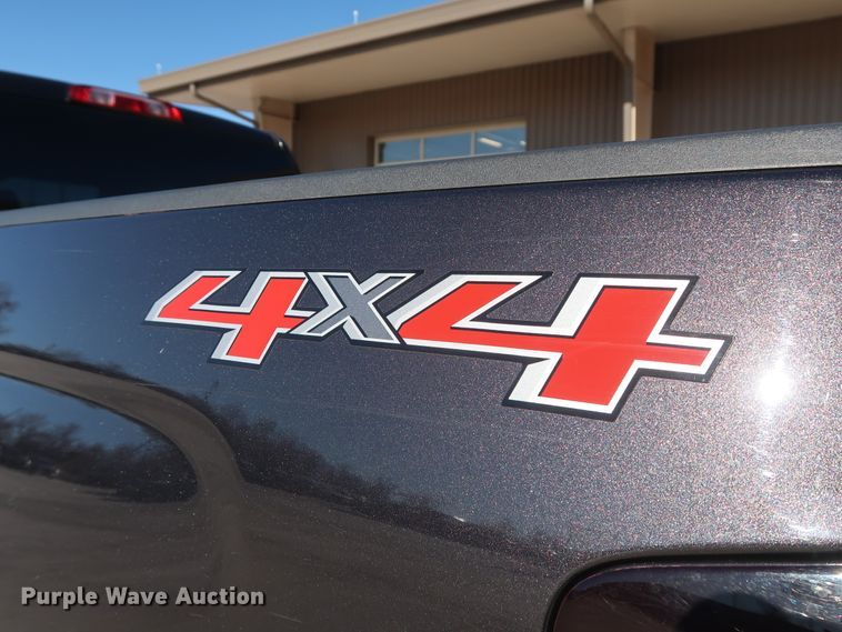 image for item DH3652 2015 Chevrolet Silverado 1500 Double Cab pickup truck