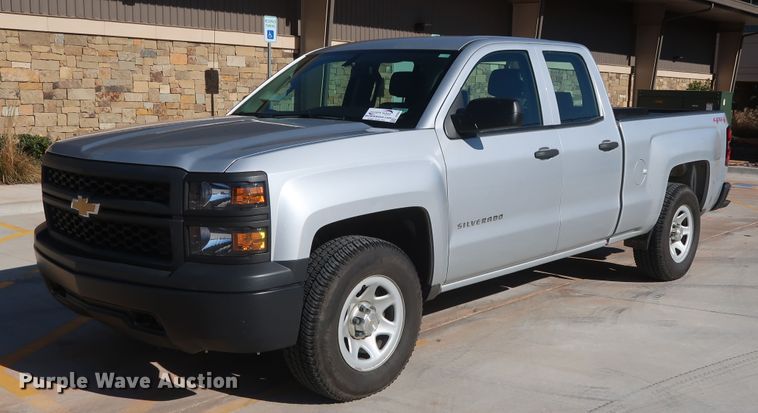 image for item DH3653 2015 Chevrolet Silverado 1500 Double Cab pickup truck