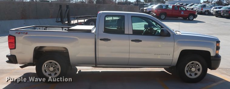 image for item DH3653 2015 Chevrolet Silverado 1500 Double Cab pickup truck