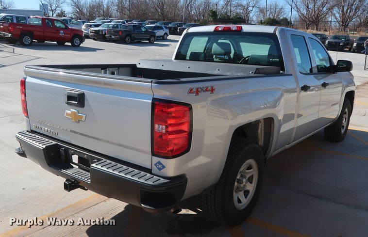 image for item DH3653 2015 Chevrolet Silverado 1500 Double Cab pickup truck