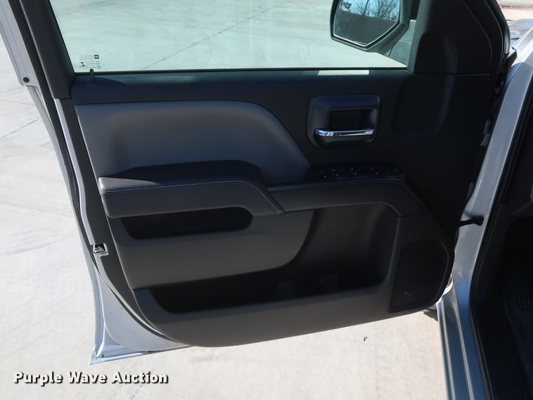 image for item DH3653 2015 Chevrolet Silverado 1500 Double Cab pickup truck