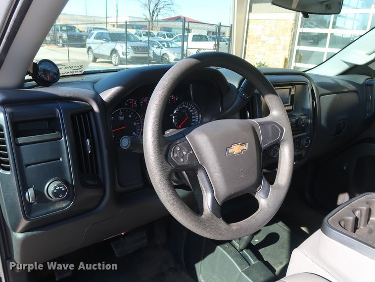 image for item DH3653 2015 Chevrolet Silverado 1500 Double Cab pickup truck