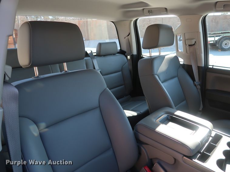 image for item DH3653 2015 Chevrolet Silverado 1500 Double Cab pickup truck