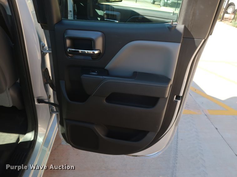 image for item DH3653 2015 Chevrolet Silverado 1500 Double Cab pickup truck