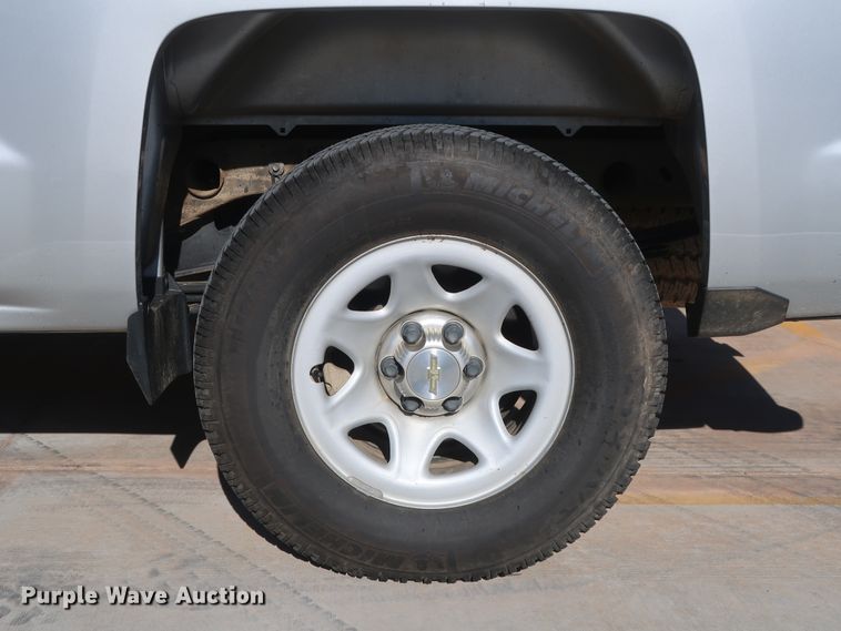 image for item DH3653 2015 Chevrolet Silverado 1500 Double Cab pickup truck