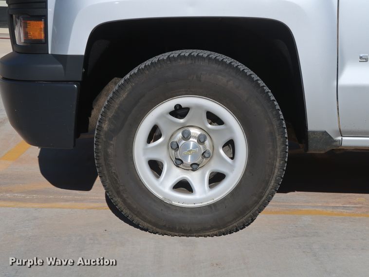 image for item DH3653 2015 Chevrolet Silverado 1500 Double Cab pickup truck