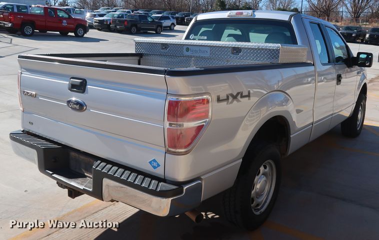 image for item DH3654 2014 Ford F150 SuperCab pickup truck