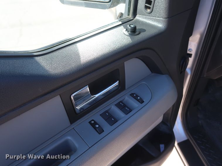 image for item DH3654 2014 Ford F150 SuperCab pickup truck