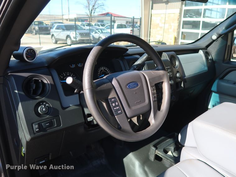 image for item DH3654 2014 Ford F150 SuperCab pickup truck