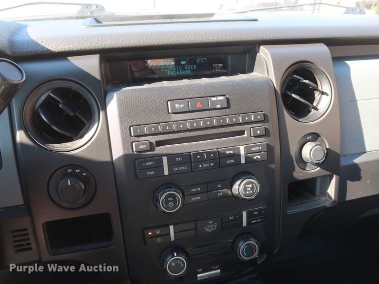 image for item DH3654 2014 Ford F150 SuperCab pickup truck