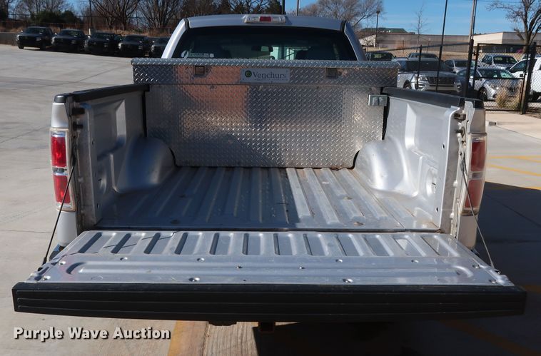 image for item DH3654 2014 Ford F150 SuperCab pickup truck