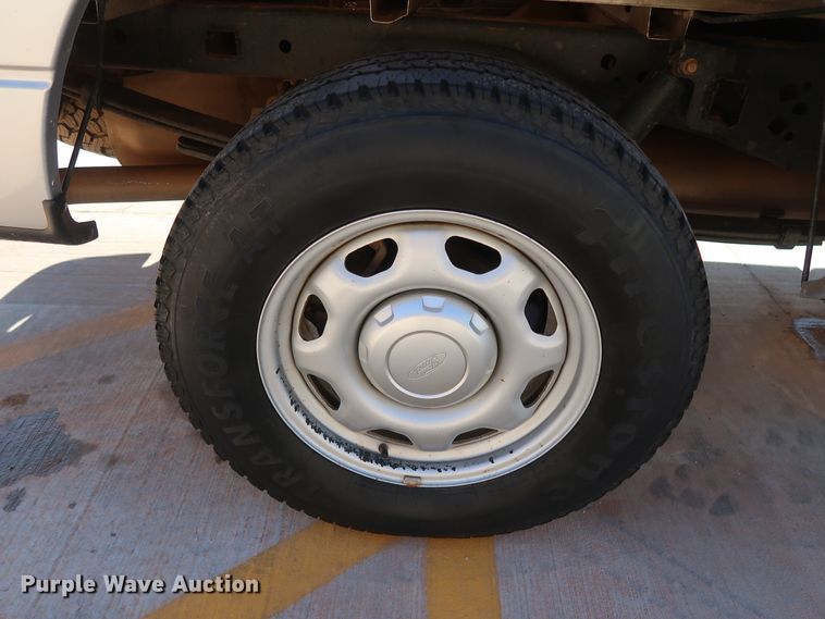 image for item DH3654 2014 Ford F150 SuperCab pickup truck