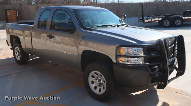 image for item DH3655 2012 Chevrolet Silverado 1500 Ext. Cab pickup truck